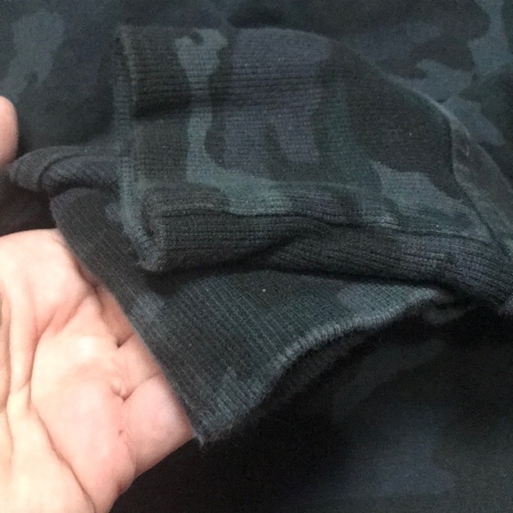 Lululemon Scuba Crew Incognito Camo - Picture 9 of 10